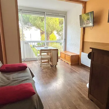 Apartment - Proche Plage, 4 Pers. - Fr-1-874-88 *
